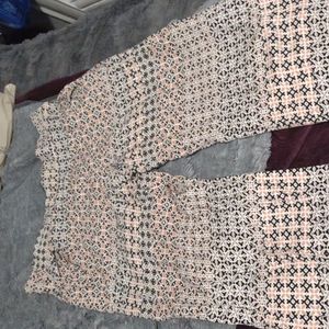 Ella moss printed boho pants size M